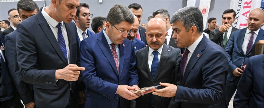 Adalet Bakanı Sayın Yılmaz Tunç Adıyaman Tarım Mükemmeliyet Merkezinde İncelemelerde Bulundu