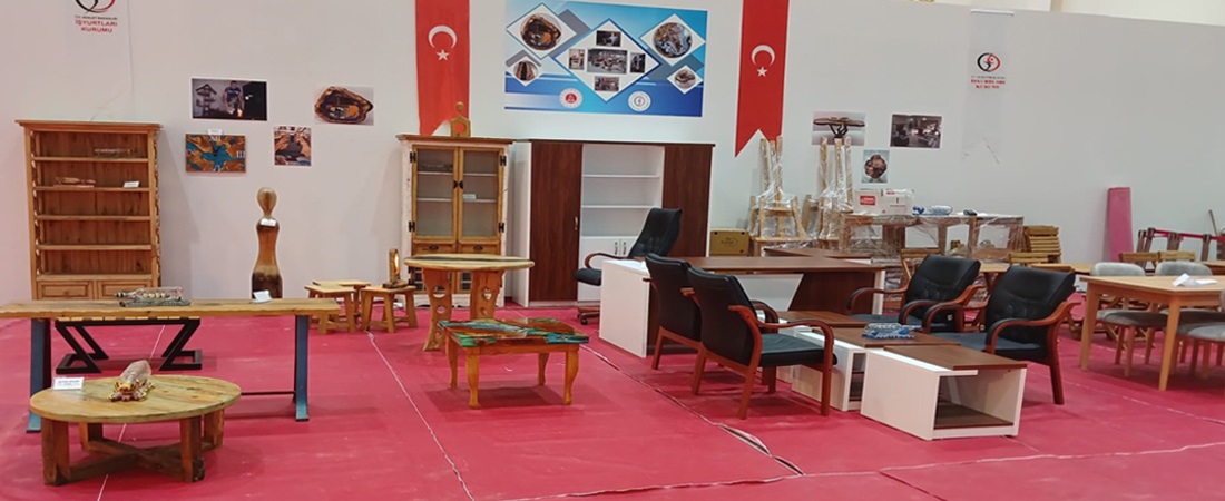 İşyurtları Ürünleri İZFURNEX 2026 İzmir Mobilya Fuarı’nda Sergilendi